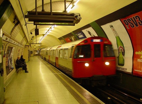 036-Paddington Station